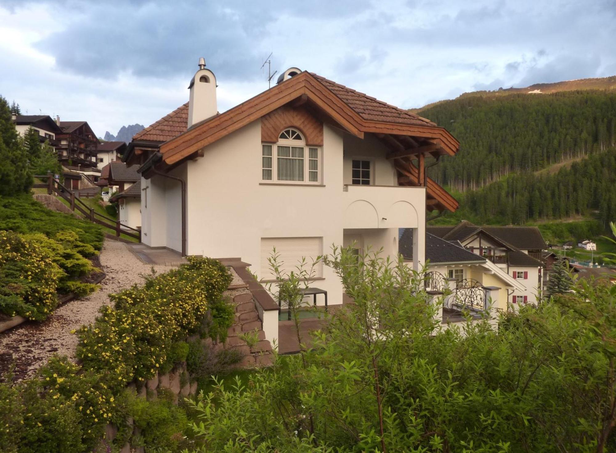 Appartamenti Valpinoi Santa Cristina Val Gardena Dış mekan fotoğraf